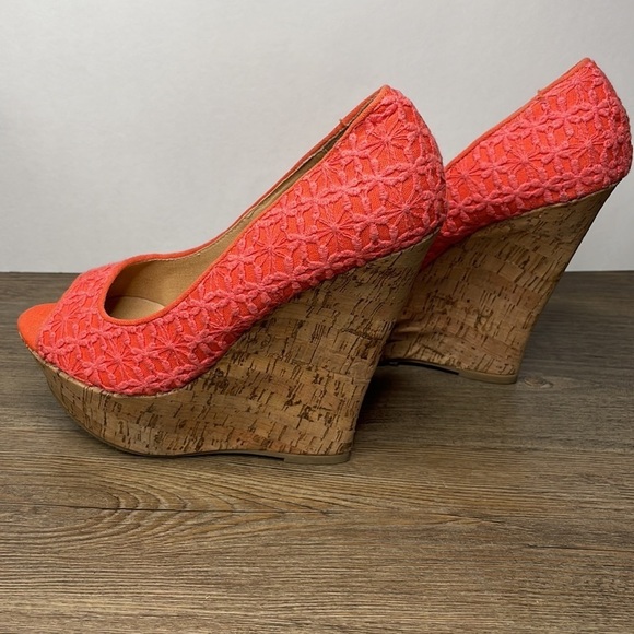 Rue 21 Coral Orange Platform Wedge Heels, size 8/9 - Picture 2 of 11